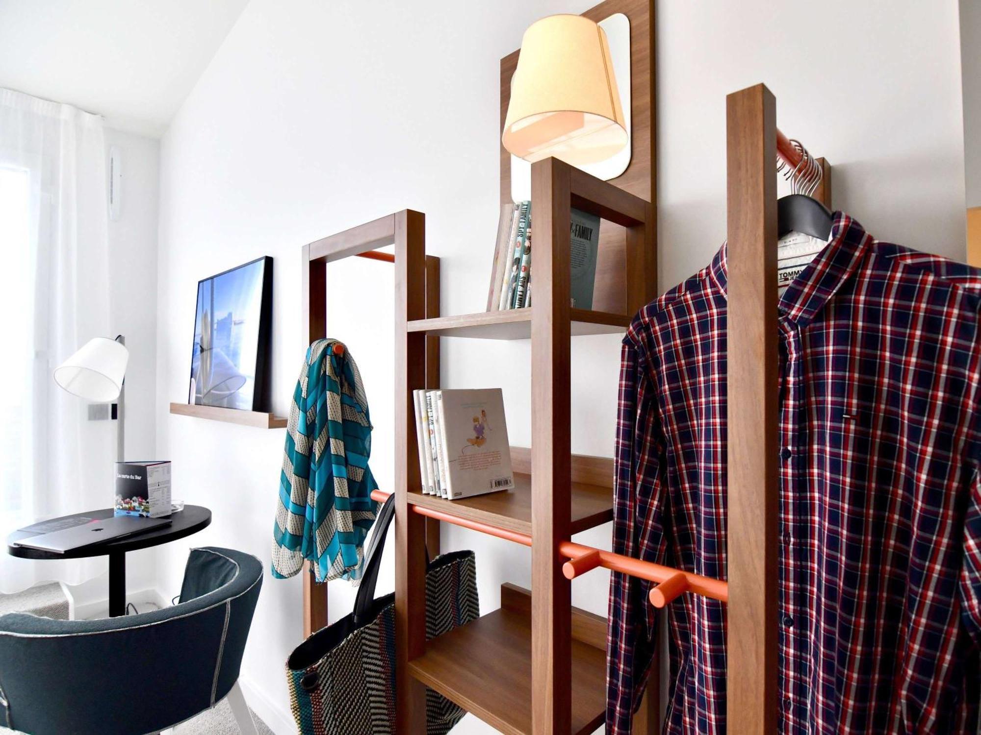 Ibis Styles Centre Port 3*