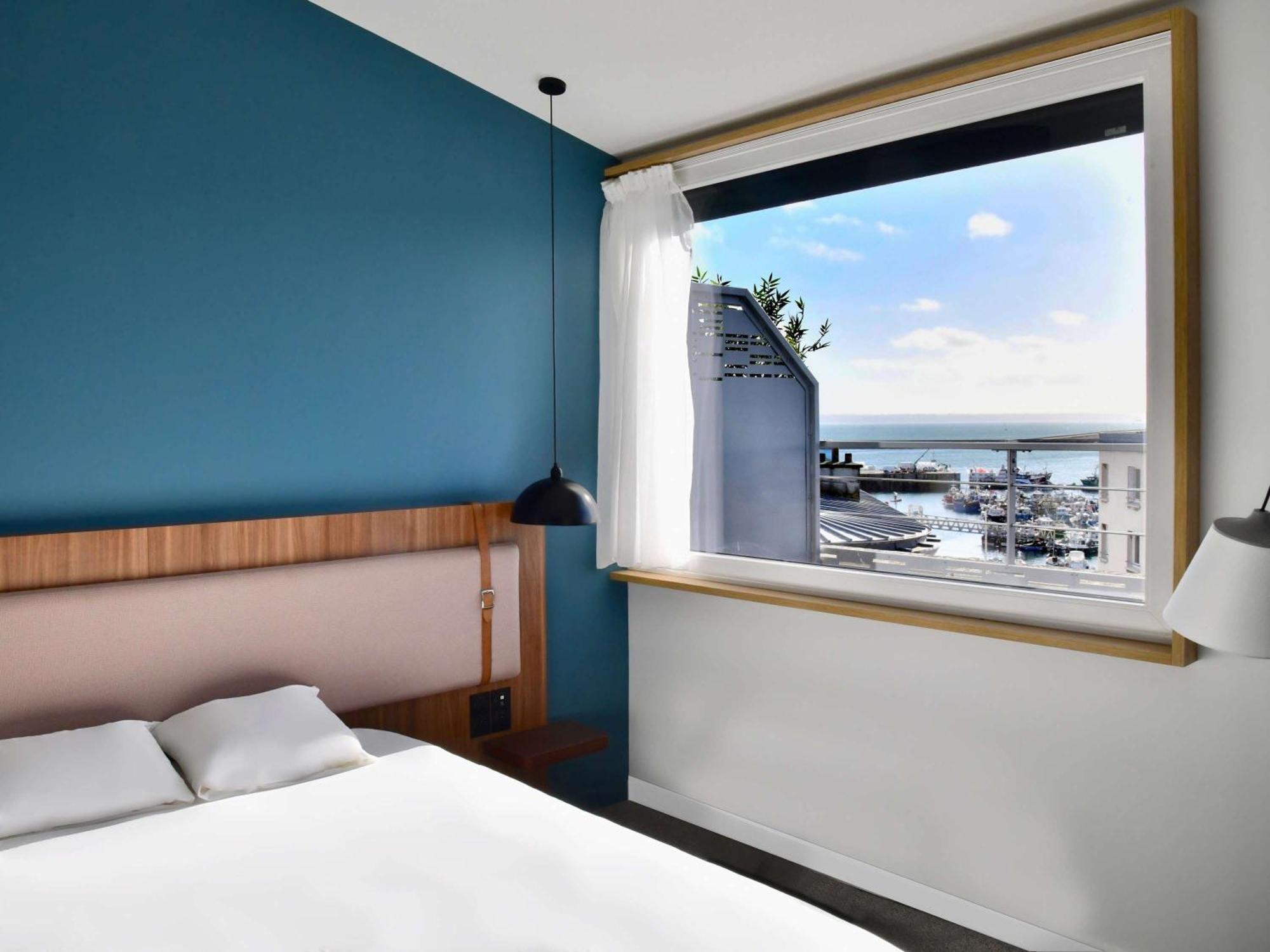 Ibis Styles Centre Port 3* Brest