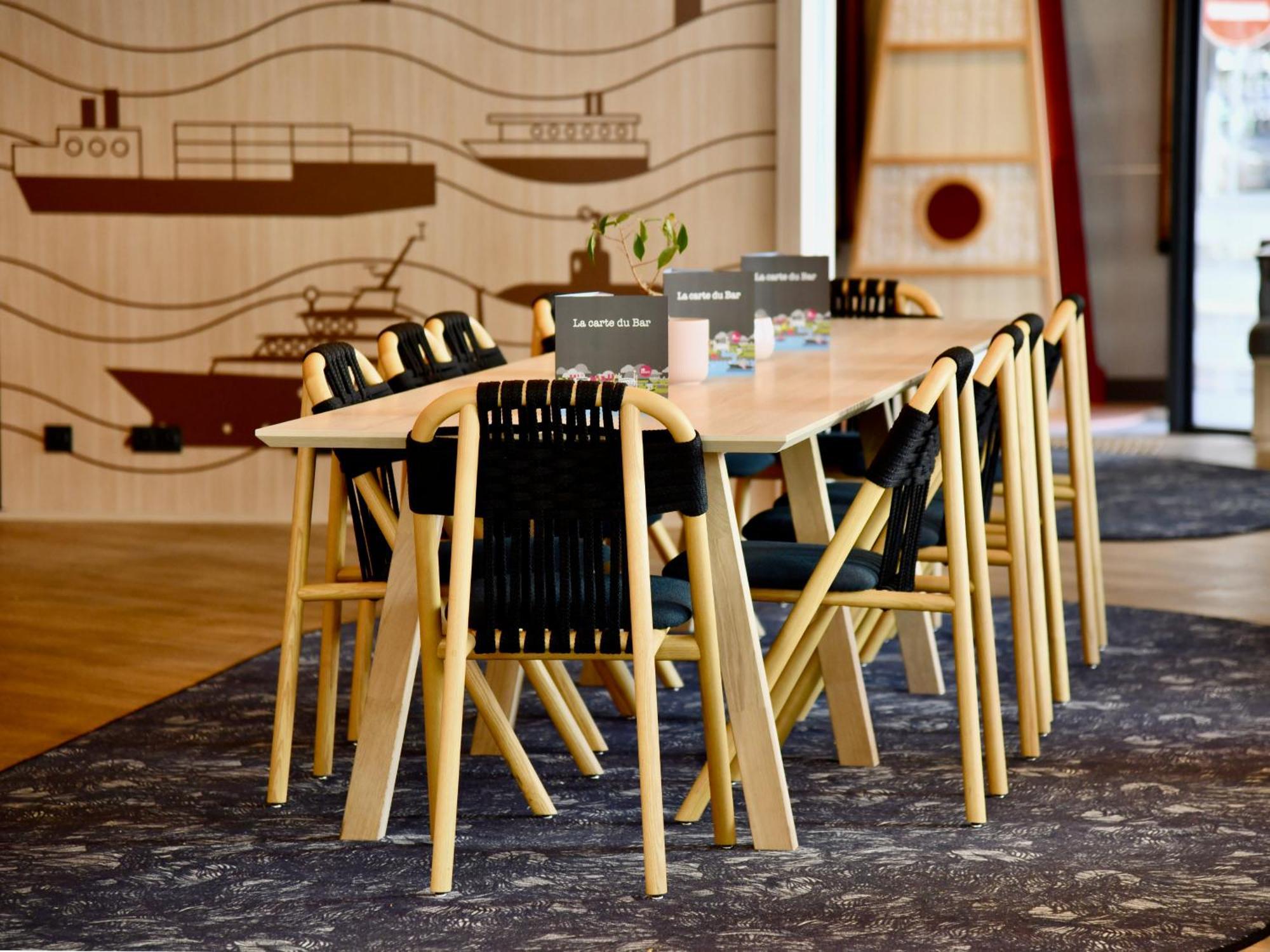 Hotel Ibis Styles Centre Port 3*