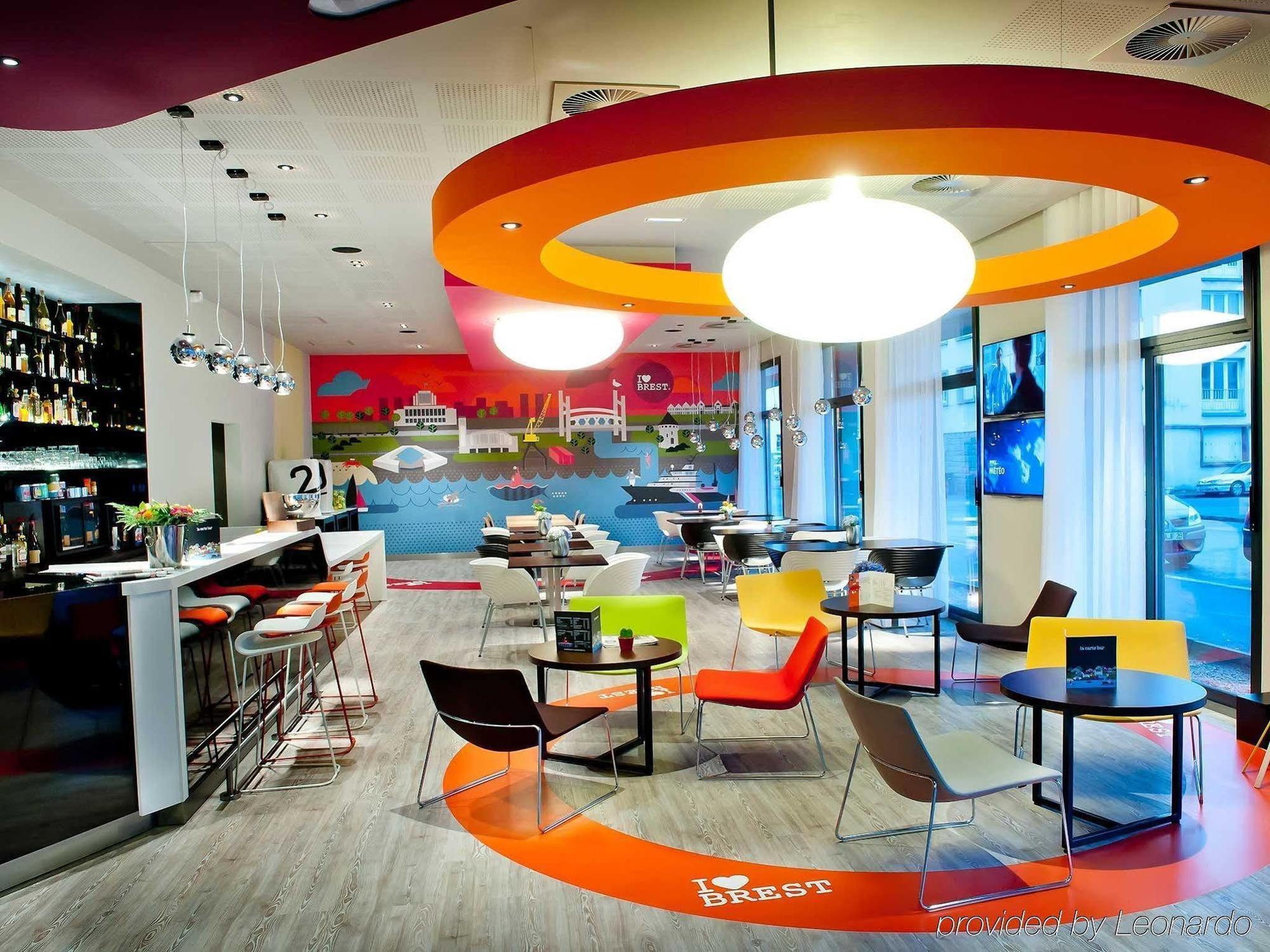 Hotel Ibis Styles Centre Port 3*